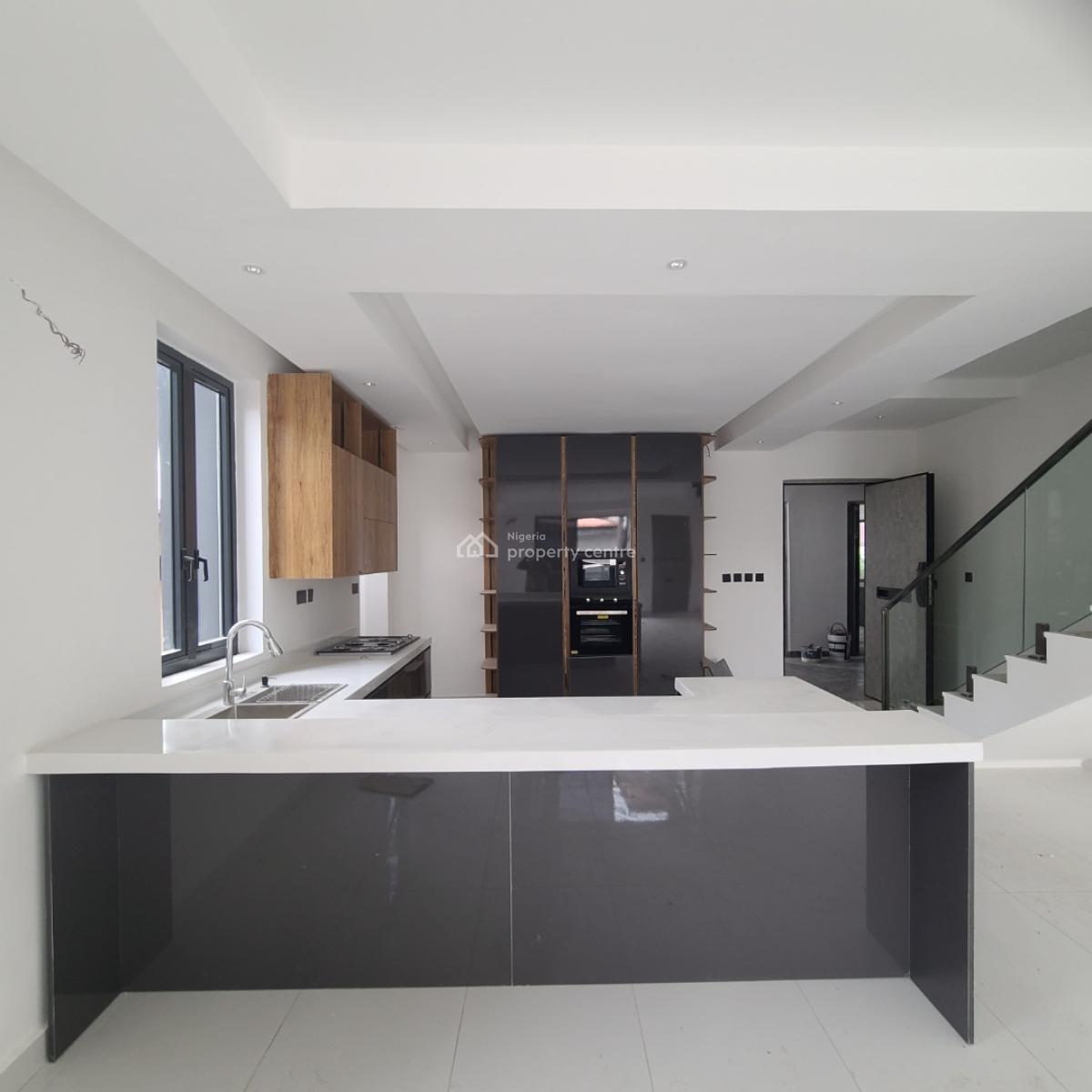 2 Bedroom Luxury Maisonette Apartment, Lekki, Lagos, Flat / Apartment for Sale