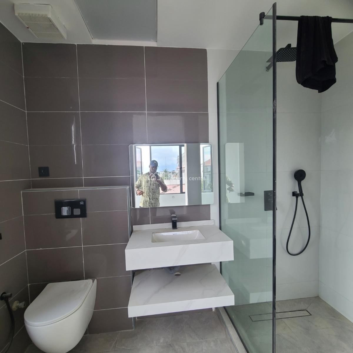 2 Bedroom Luxury Maisonette Apartment, Lekki, Lagos, Flat / Apartment for Sale