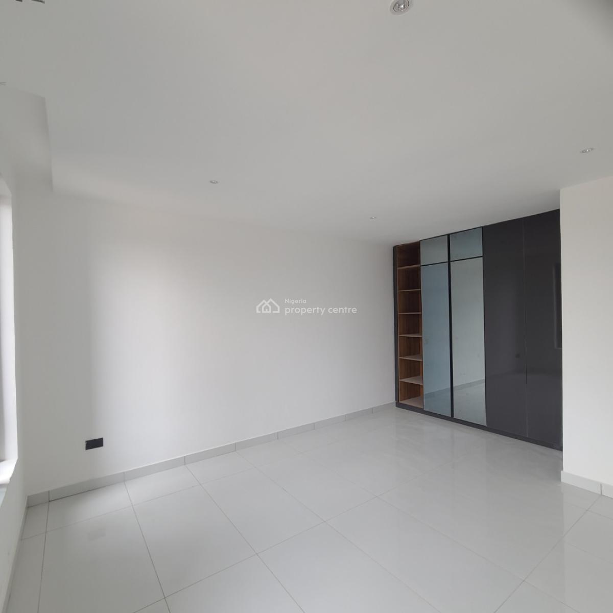 2 Bedroom Luxury Maisonette Apartment, Lekki, Lagos, Flat / Apartment for Sale