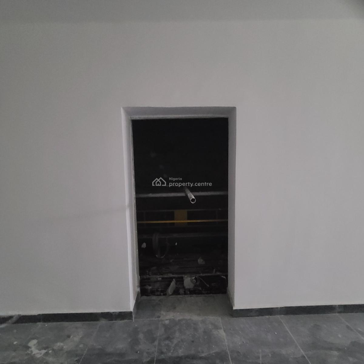 2 Bedroom Luxury Maisonette Apartment, Lekki, Lagos, Flat / Apartment for Sale