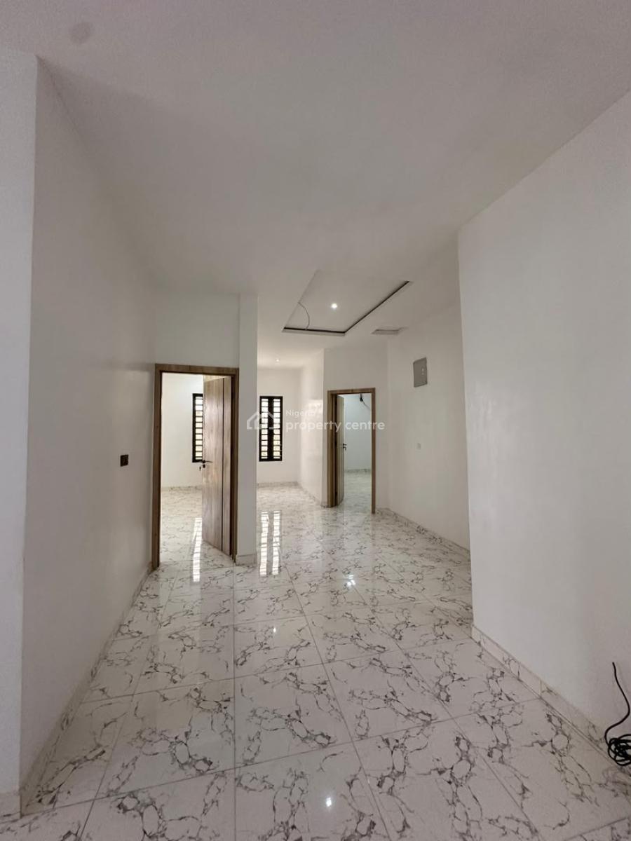 Lovely 4 Bedroom Terrace Duplex with Bq, Mobil Road, Ilaje, Ajah, Lagos, Terraced Duplex for Rent