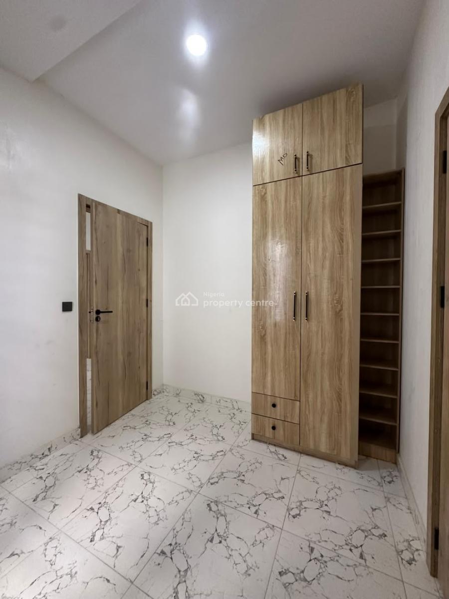 Lovely 4 Bedroom Terrace Duplex with Bq, Mobil Road, Ilaje, Ajah, Lagos, Terraced Duplex for Rent