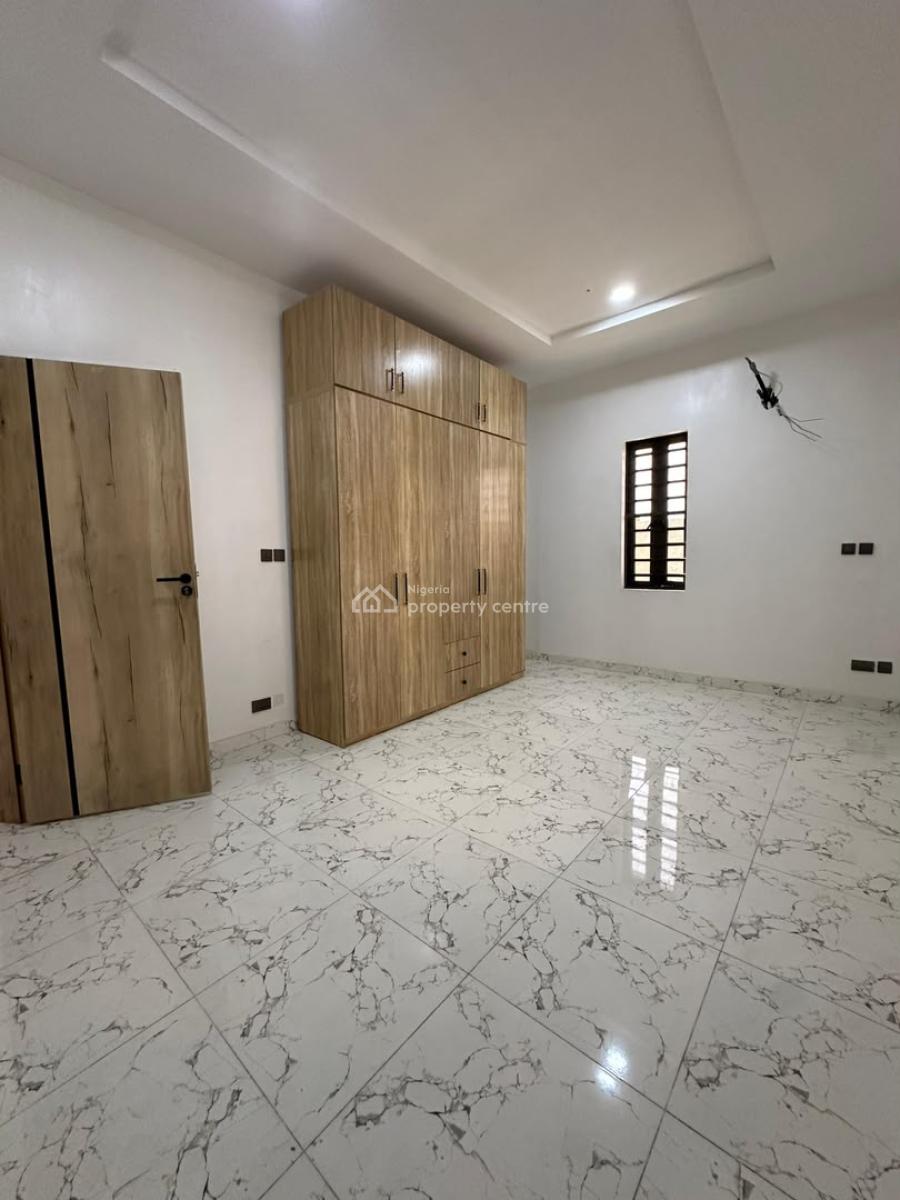 Lovely 4 Bedroom Terrace Duplex with Bq, Mobil Road, Ilaje, Ajah, Lagos, Terraced Duplex for Rent