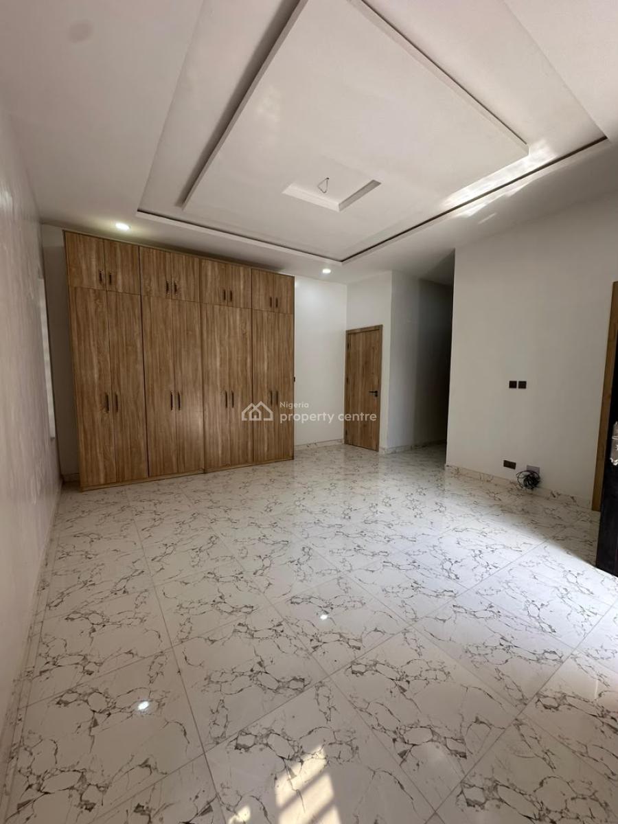 Lovely 4 Bedroom Terrace Duplex with Bq, Mobil Road, Ilaje, Ajah, Lagos, Terraced Duplex for Rent
