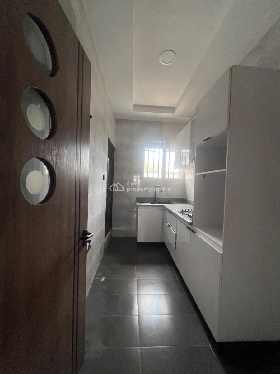 2 Bedroom Flat, a Valley Estate, Sangotedo, Ajah, Lagos, Flat / Apartment for Rent