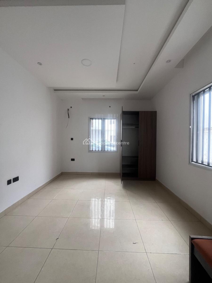 2 Bedroom Flat, a Valley Estate, Sangotedo, Ajah, Lagos, Flat / Apartment for Rent