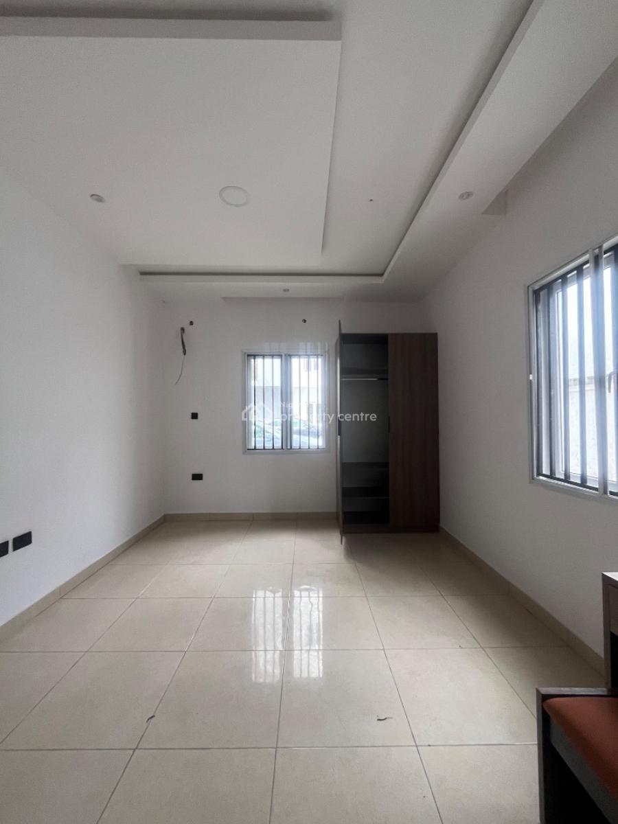 2 Bedroom Flat, a Valley Estate, Sangotedo, Ajah, Lagos, Flat / Apartment for Rent
