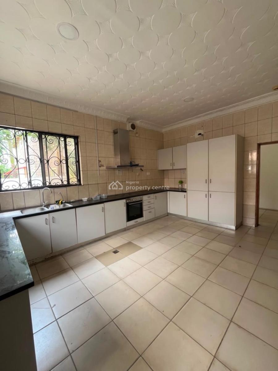 10 Bedroom Detached Duplex and 4 Bedroom Bungalow, Wuse 2, Abuja, Detached Duplex for Rent