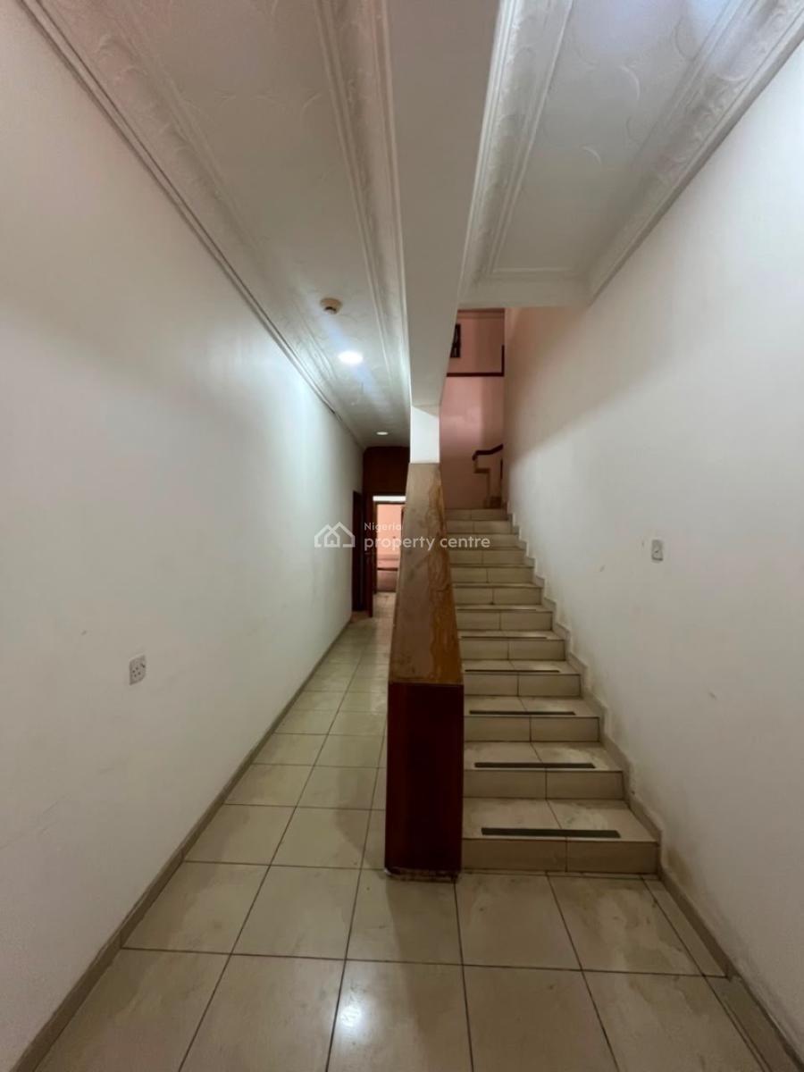 10 Bedroom Detached Duplex and 4 Bedroom Bungalow, Wuse 2, Abuja, Detached Duplex for Rent