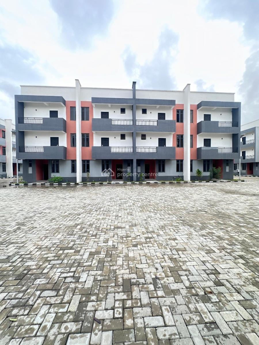 4 Bedroom Terrace Duplex with Bq, Ikate, Lekki, Lagos, Terraced Duplex for Rent