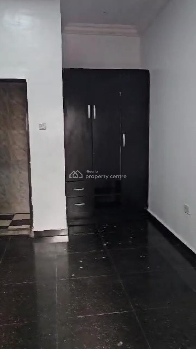 Lovely 1bedroom Flat Ground-floor with 2toilet 1bath, Air-conditioners, Chevron Drive, Lekki, Lagos, Mini Flat (room and Parlour) for Rent