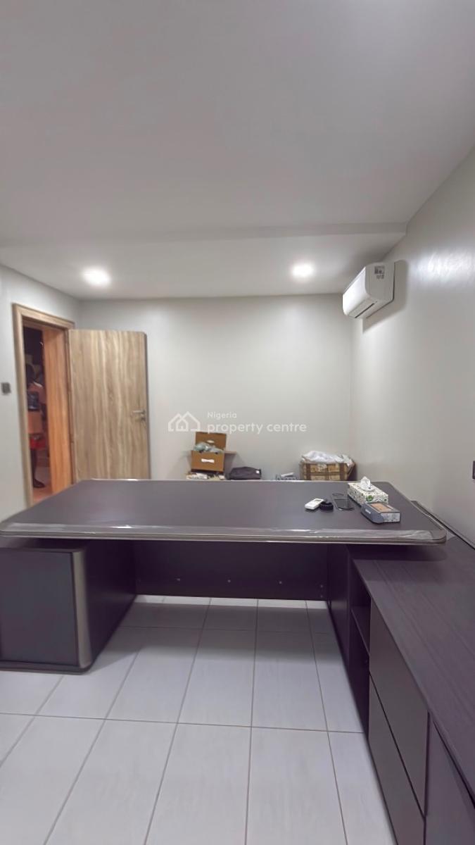 4 Bedrooms with 1 Room Bq Attached., Cosgrove Estate, Mabushi, Abuja, Terraced Duplex for Rent
