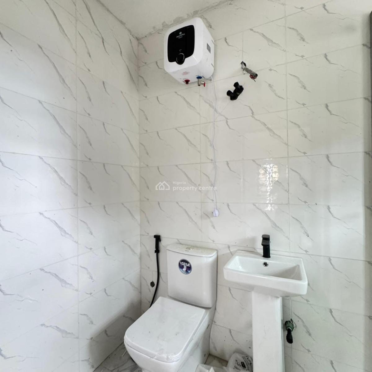 Newly Built 2 and 3bedroom Apartment, Surulere, Lagos, Flat / Apartment for Sale