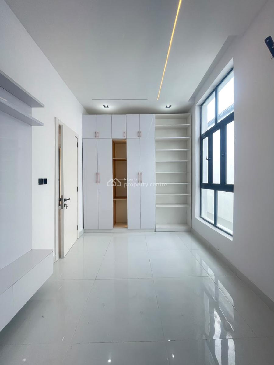 The Imperial Manor  Luxury 5-bedroom Detached Duplex with Pool & Bq, Situated in a Prime Residential Environment, Ikota, Lekki, Lagos, Detached Duplex for Sale