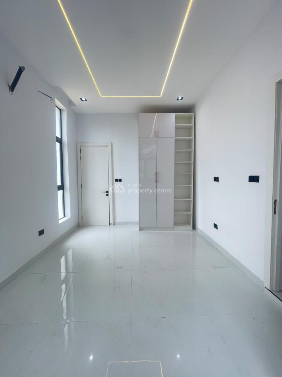 The Imperial Manor  Luxury 5-bedroom Detached Duplex with Pool & Bq, Situated in a Prime Residential Environment, Ikota, Lekki, Lagos, Detached Duplex for Sale