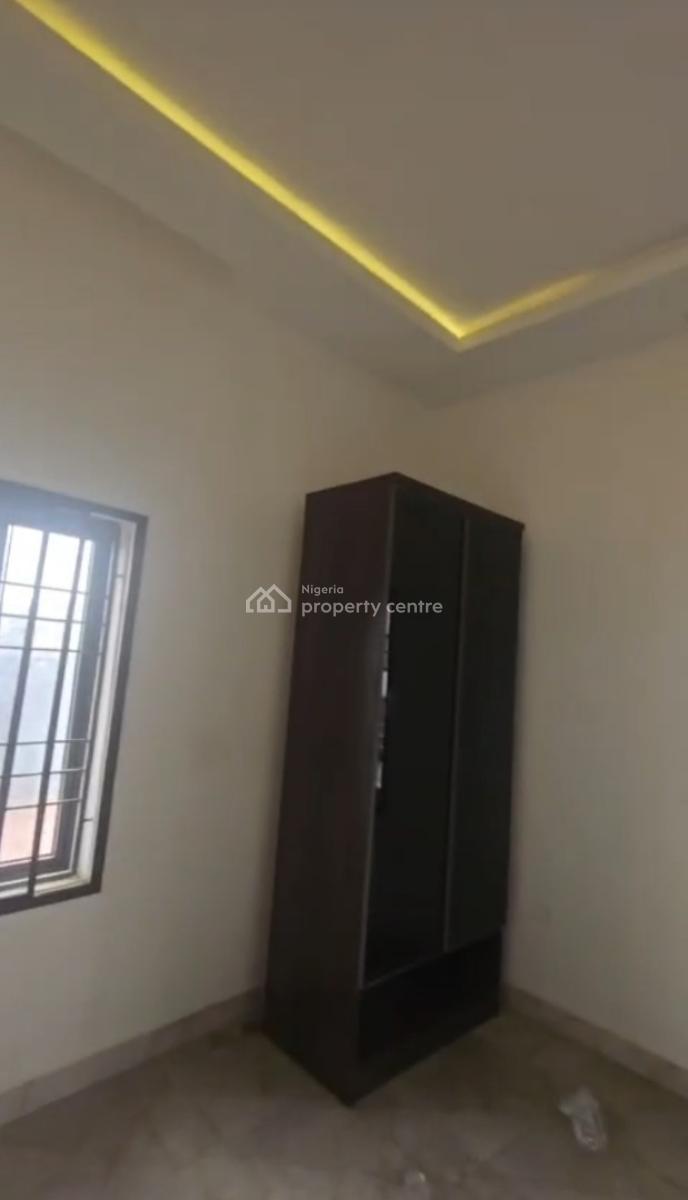 Luxury Clean 2 Bedroom Flat with Inverter. Tarred Rd, Wuye Msin(tarred Rd), Wuye, Abuja, Flat / Apartment for Rent