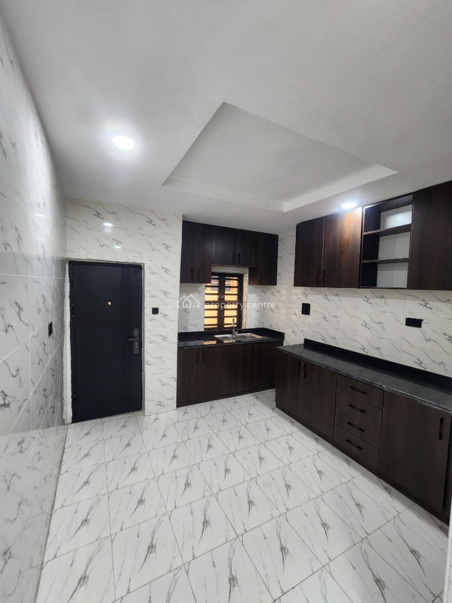 Luxury Two Bedroom Block of Flat, News Engineering, Dawaki, Gwarinpa, Abuja, Flat / Apartment for Rent