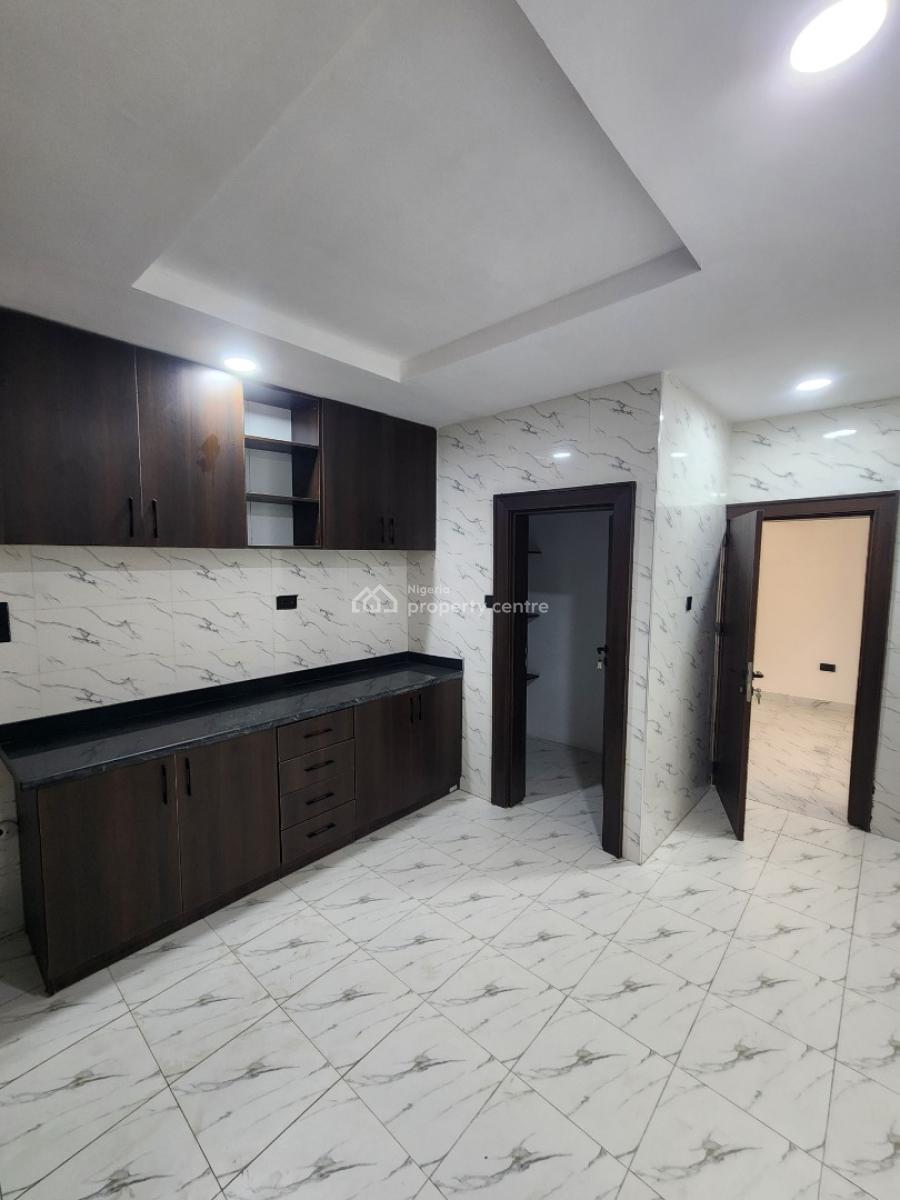 Luxury Two Bedroom Block of Flat, News Engineering, Dawaki, Gwarinpa, Abuja, Flat / Apartment for Rent