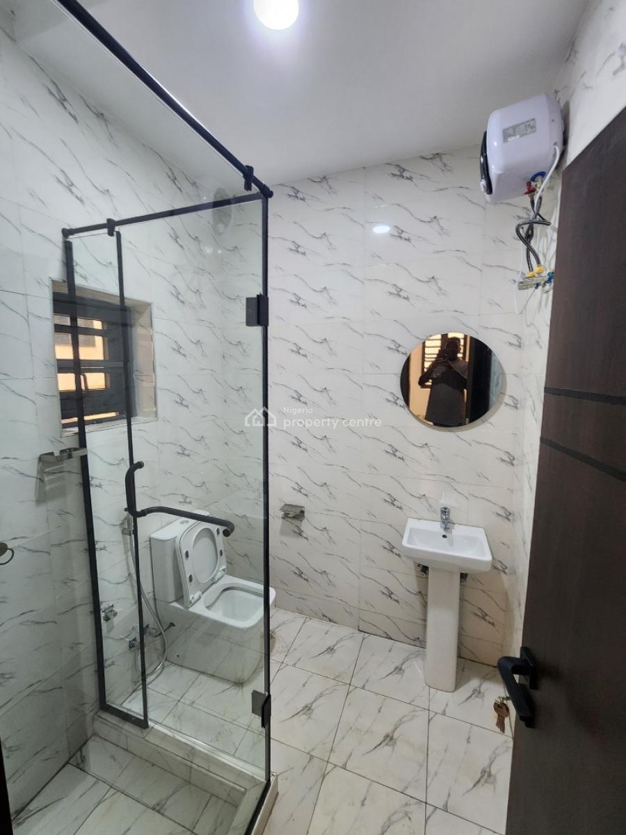 Luxury Two Bedroom Block of Flat, News Engineering, Dawaki, Gwarinpa, Abuja, Flat / Apartment for Rent