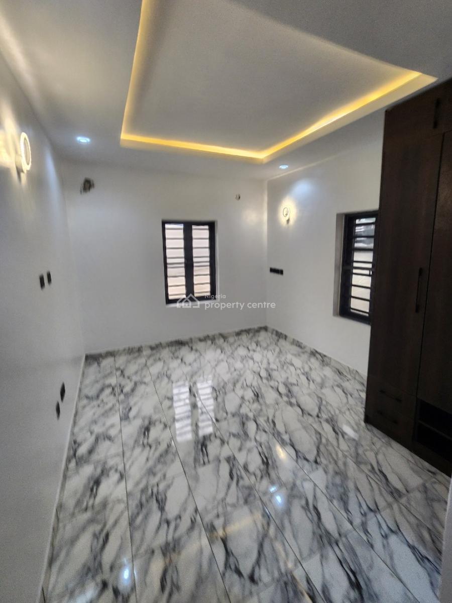 Luxury Two Bedroom Block of Flat, News Engineering, Dawaki, Gwarinpa, Abuja, Flat / Apartment for Rent