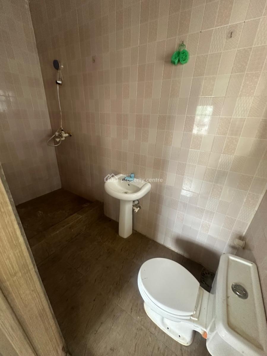 Standard 2 Bedroom Flat, Olive Garden Estate, Off Redeem Junction, Ogombo, Ajah, Lagos, Flat / Apartment for Rent