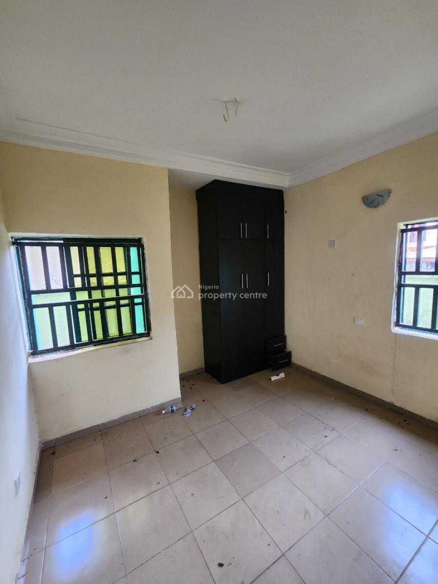 Luxury Three Bedroom Block of Flat, News Engineering, Dawaki, Gwarinpa, Abuja, Flat / Apartment for Rent