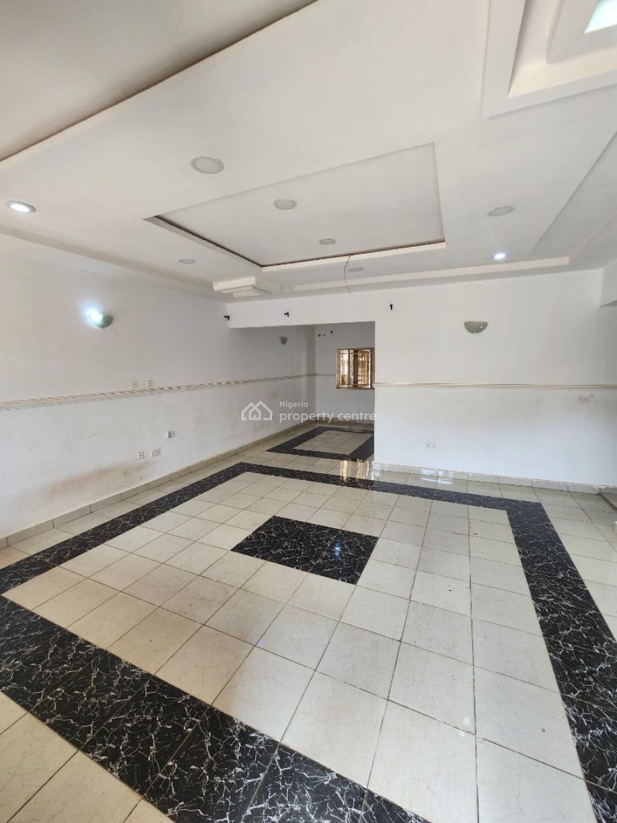 Luxury Two Bedroom Block of Flat, News Engineering Road, Dawaki, Gwarinpa, Abuja, Flat / Apartment for Rent