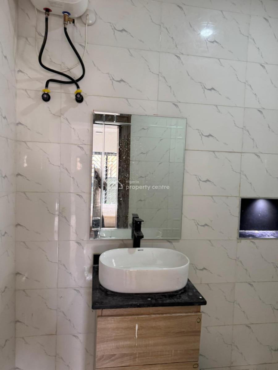 Four Bedroom Semi Detached Dulpex, Lifecamp District, Life Camp, Abuja, Semi-detached Duplex for Rent