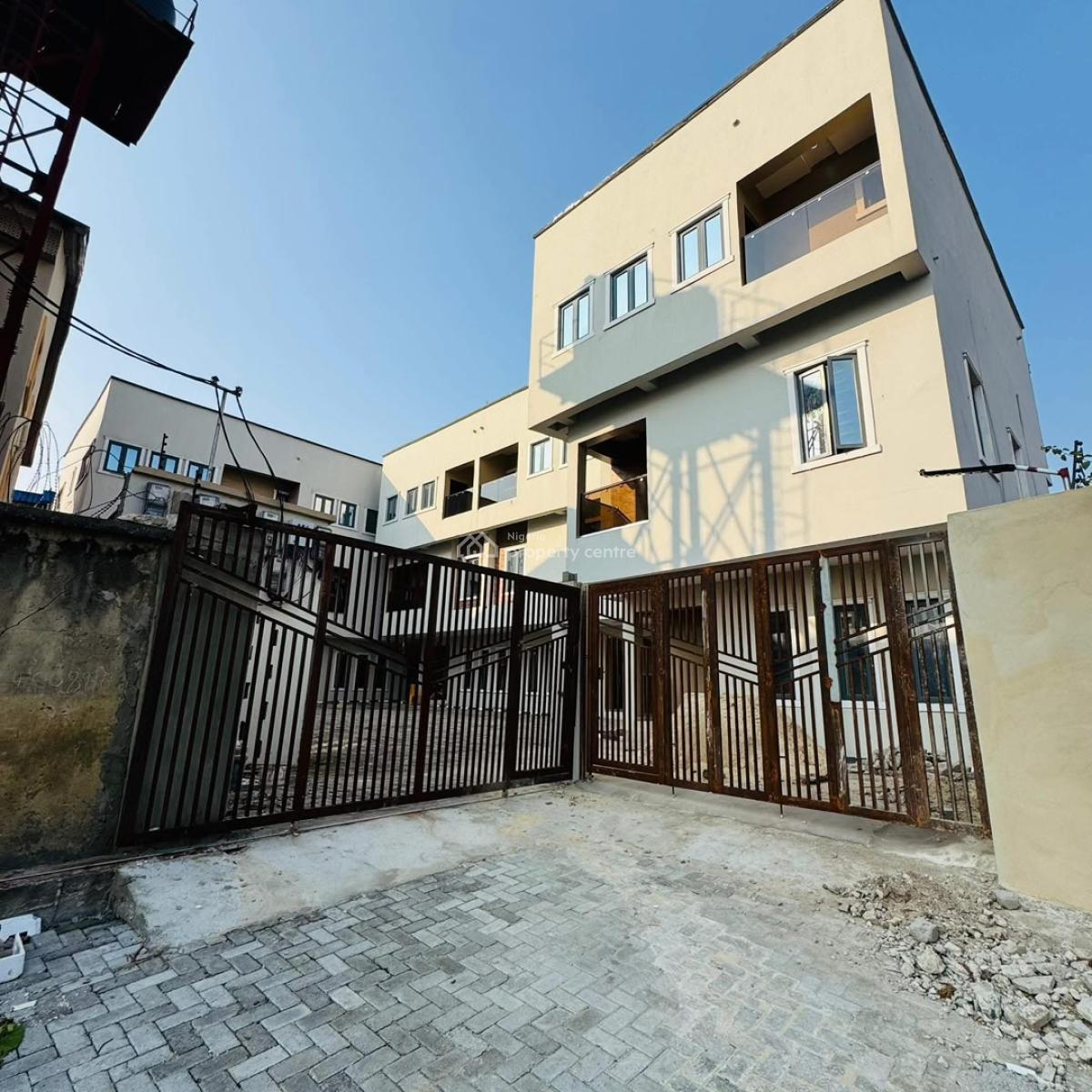 Spacious 4bedroom Semi Detached Duplex, Gbagada, Lagos, Semi-detached Duplex for Sale