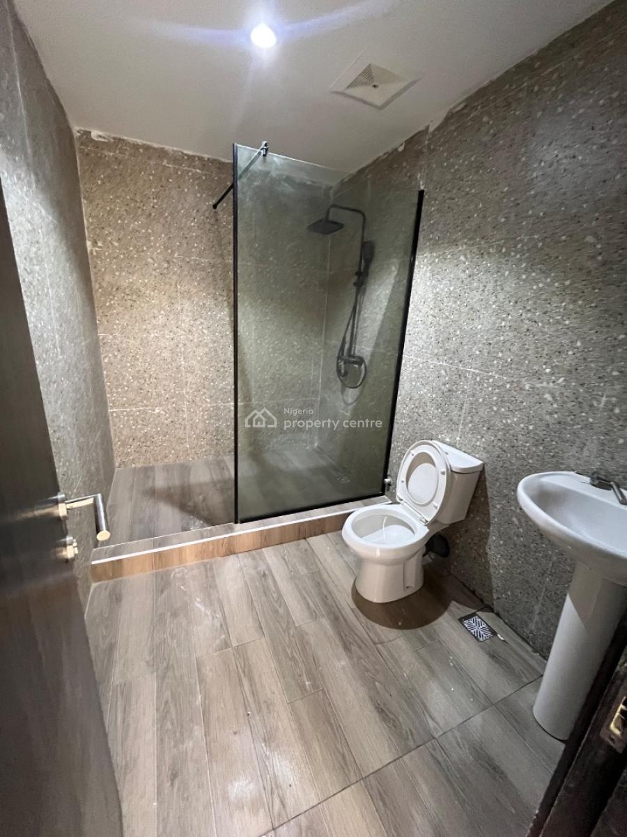 Spacious Massive Pentfloor Mini Flat, Oniru, Victoria Island (vi), Lagos, Mini Flat (room and Parlour) for Rent