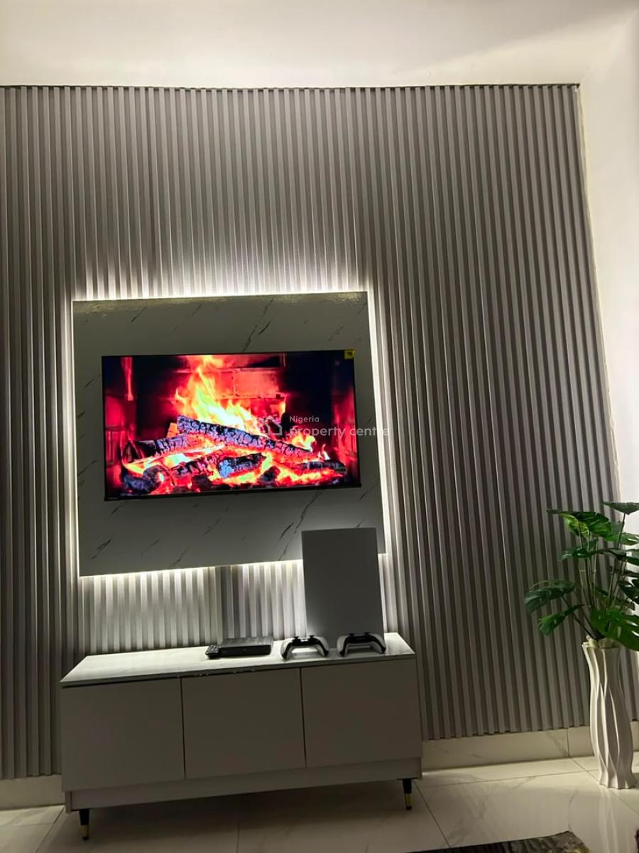 New Serviced Luxe Studio with Ps5, Allen, Ikeja, Lagos, Self Contain (single Rooms) Short Let