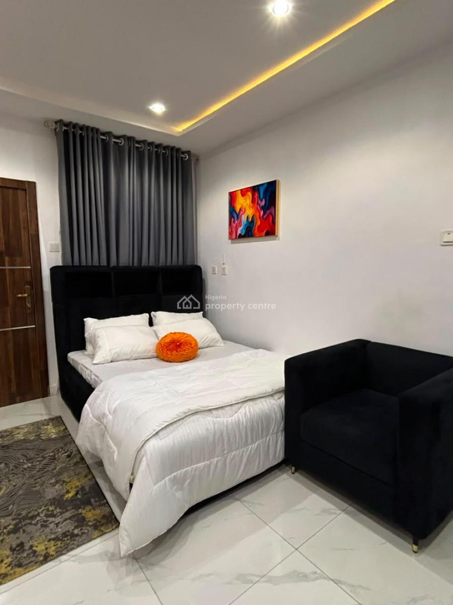 New Serviced Luxe Studio with Ps5, Allen, Ikeja, Lagos, Self Contain (single Rooms) Short Let
