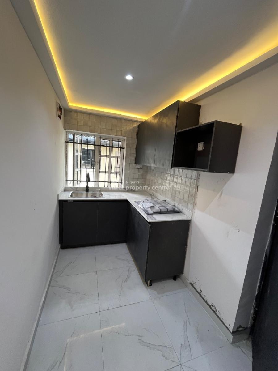 Spacious 1 Mini Flat on The First Floor, Oniru, Victoria Island (vi), Lagos, Mini Flat (room and Parlour) for Rent