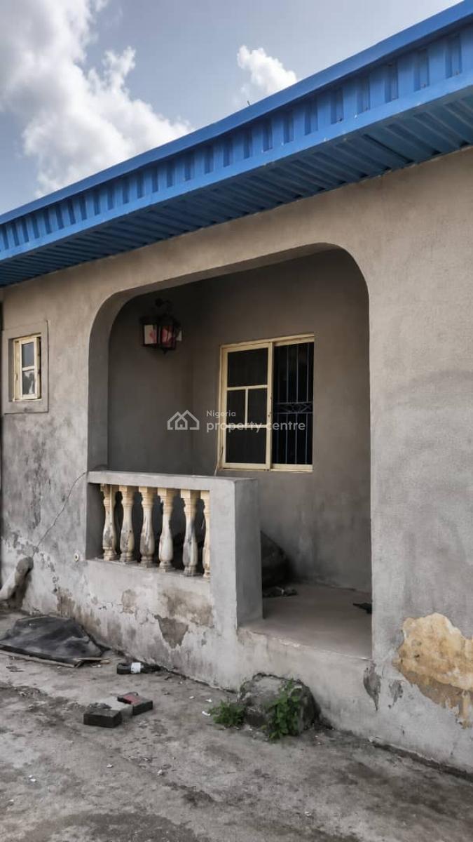 2 Units of 2 Bedroom Flats on 330sqm, Okun-ajah, Ajah, Lagos, Block of Flats for Sale
