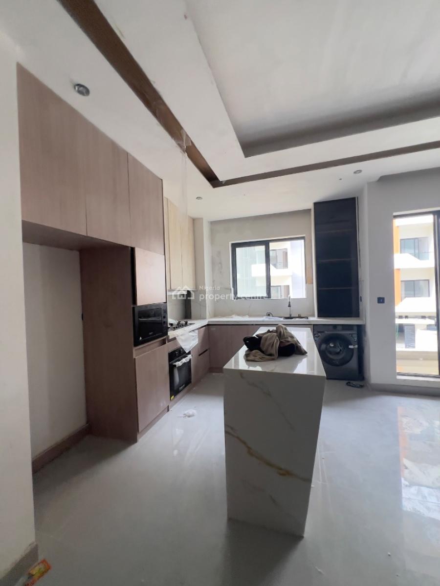 2 Bedroom Apartment, Lekki Phase 1, Lekki, Lagos, Flat / Apartment for Sale