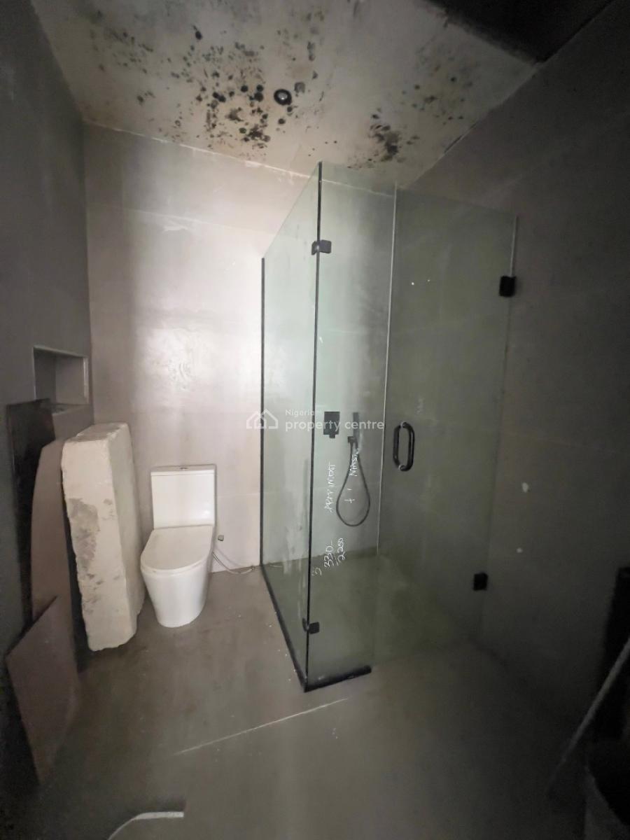 2 Bedroom Apartment, Lekki Phase 1, Lekki, Lagos, Flat / Apartment for Sale