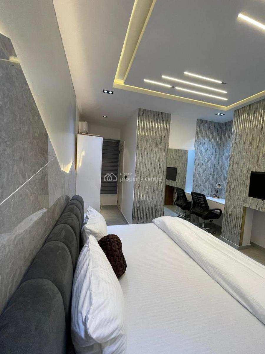a Very Lovely Fully Furnished 3 Bedroom Flat Apartment, Ikeja Gra, Ikeja, Lagos, Flat / Apartment for Rent