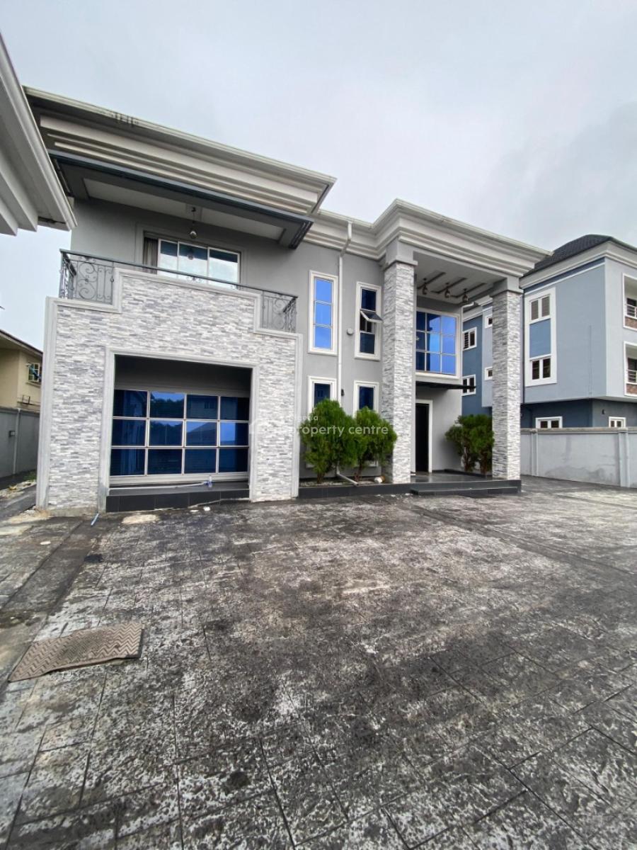 18 Rooms Hotel, Mobil Road, Ilaje, Ajah, Lagos, Hotel / Guest House for Rent