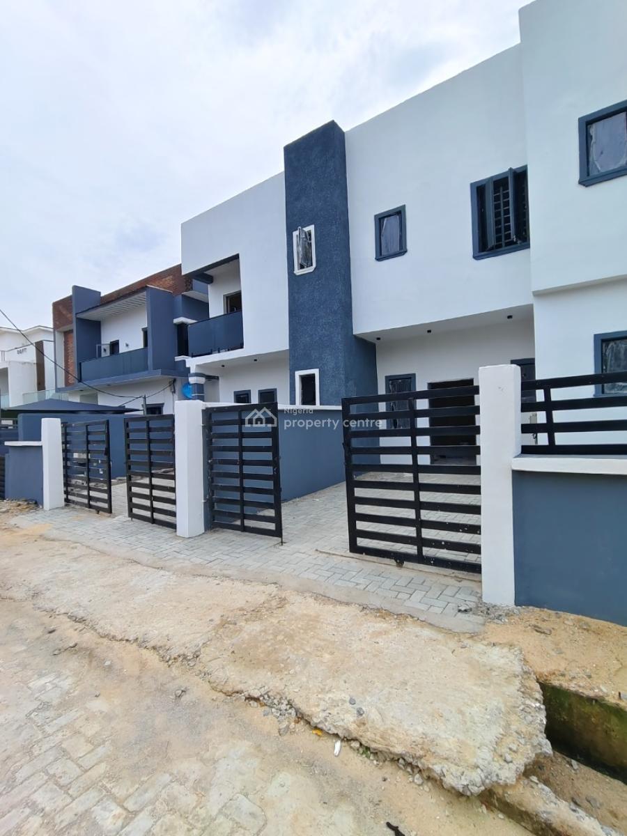 Luxury Standard 4 Bedroom Semi Detached with Bq, Coaster Road, Ajah, Lagos, Semi-detached Duplex for Rent