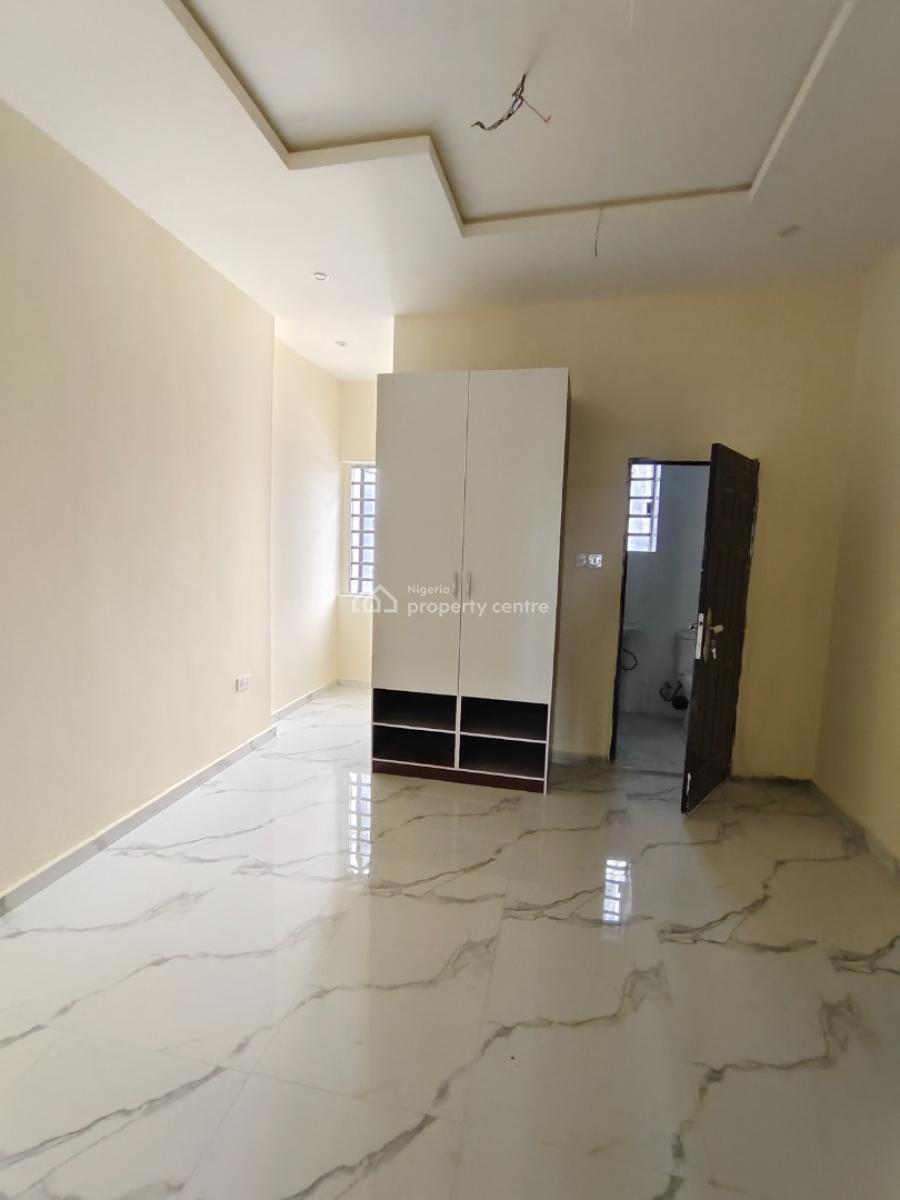 Luxury Standard 4 Bedroom Semi Detached with Bq, Coaster Road, Ajah, Lagos, Semi-detached Duplex for Rent
