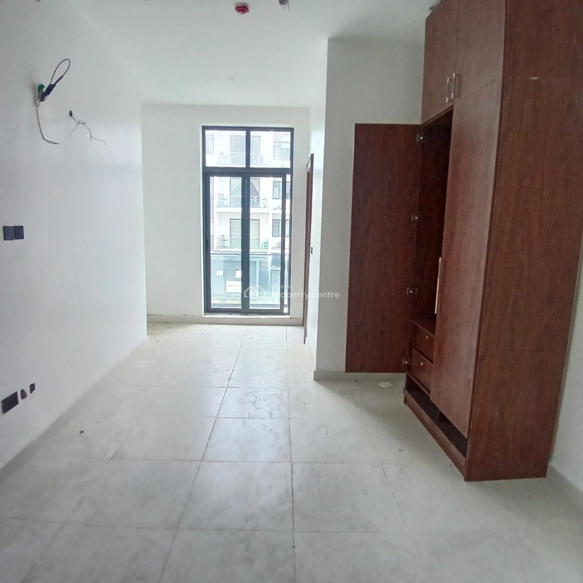 Newly Built 2 Bedroom Apartment, Lekki Phase 1, Lekki, Lagos, Flat / Apartment for Rent