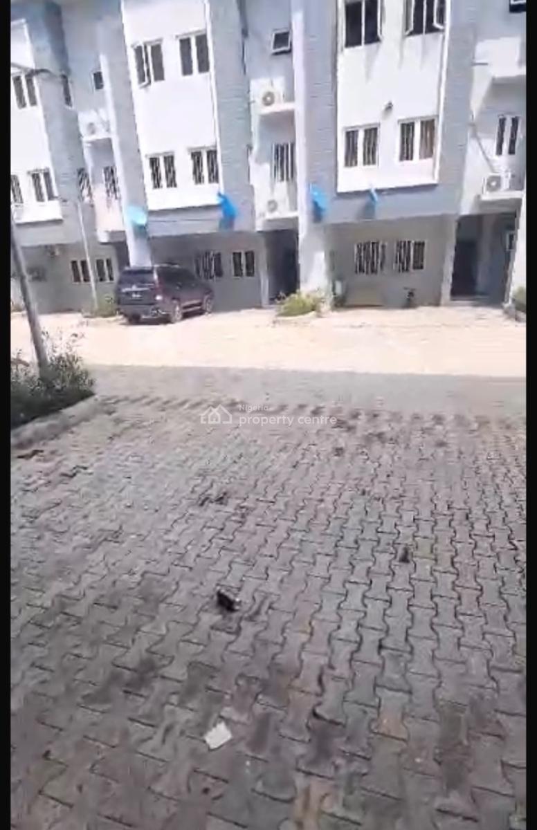 Luxury 3 Bedroom Terrace with Study Room and Bq, Off Alpha Beach Road, New Road, Lekki, Lagos, Terraced Duplex for Rent