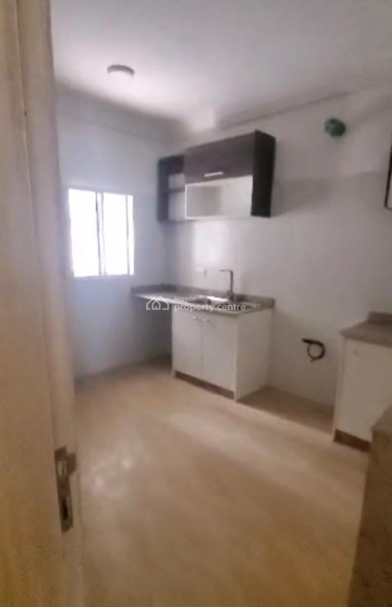 Luxury 3 Bedroom Terrace with Study Room and Bq, Off Alpha Beach Road, New Road, Lekki, Lagos, Terraced Duplex for Rent