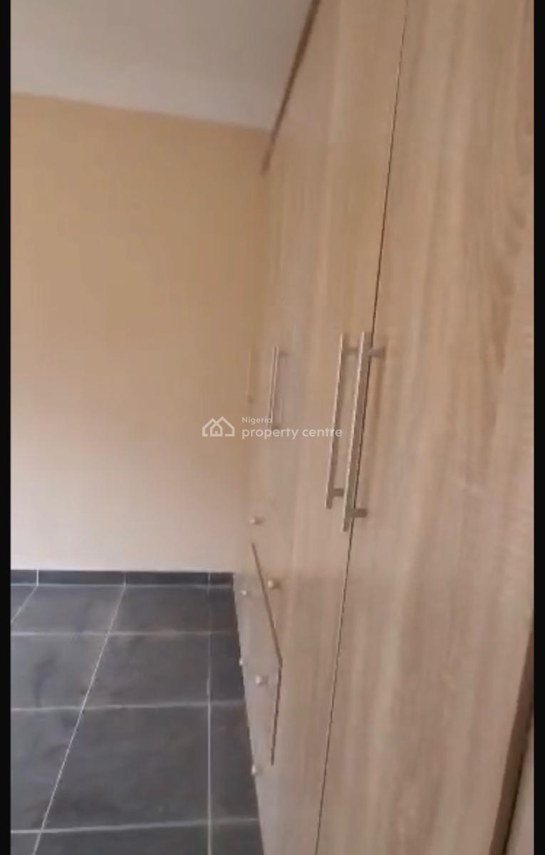 Luxury 3 Bedroom Terrace with Study Room and Bq, Off Alpha Beach Road, New Road, Lekki, Lagos, Terraced Duplex for Rent
