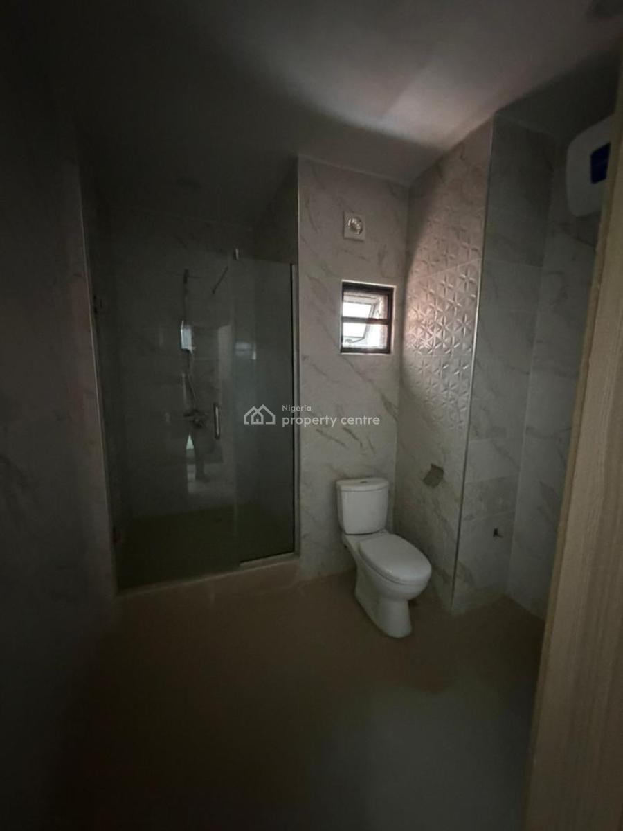 Four Bedroom Terrace with 2 Bq, Phase 1, Lekki, Lagos, Flat / Apartment for Rent