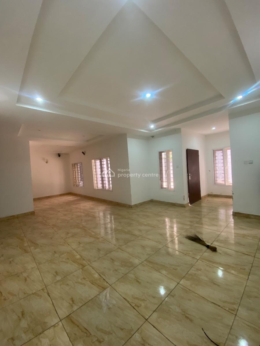 4 Bedroom Terrace Duplex with a Bq, Guzape Main, Guzape District, Abuja, Flat / Apartment for Rent