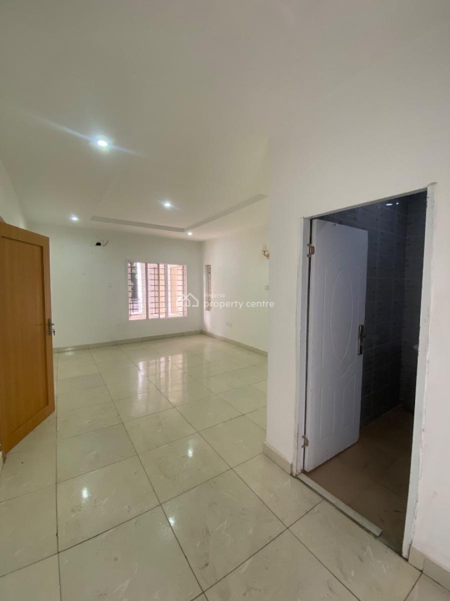 4 Bedroom Terrace Duplex with a Bq, Guzape Main, Guzape District, Abuja, Flat / Apartment for Rent