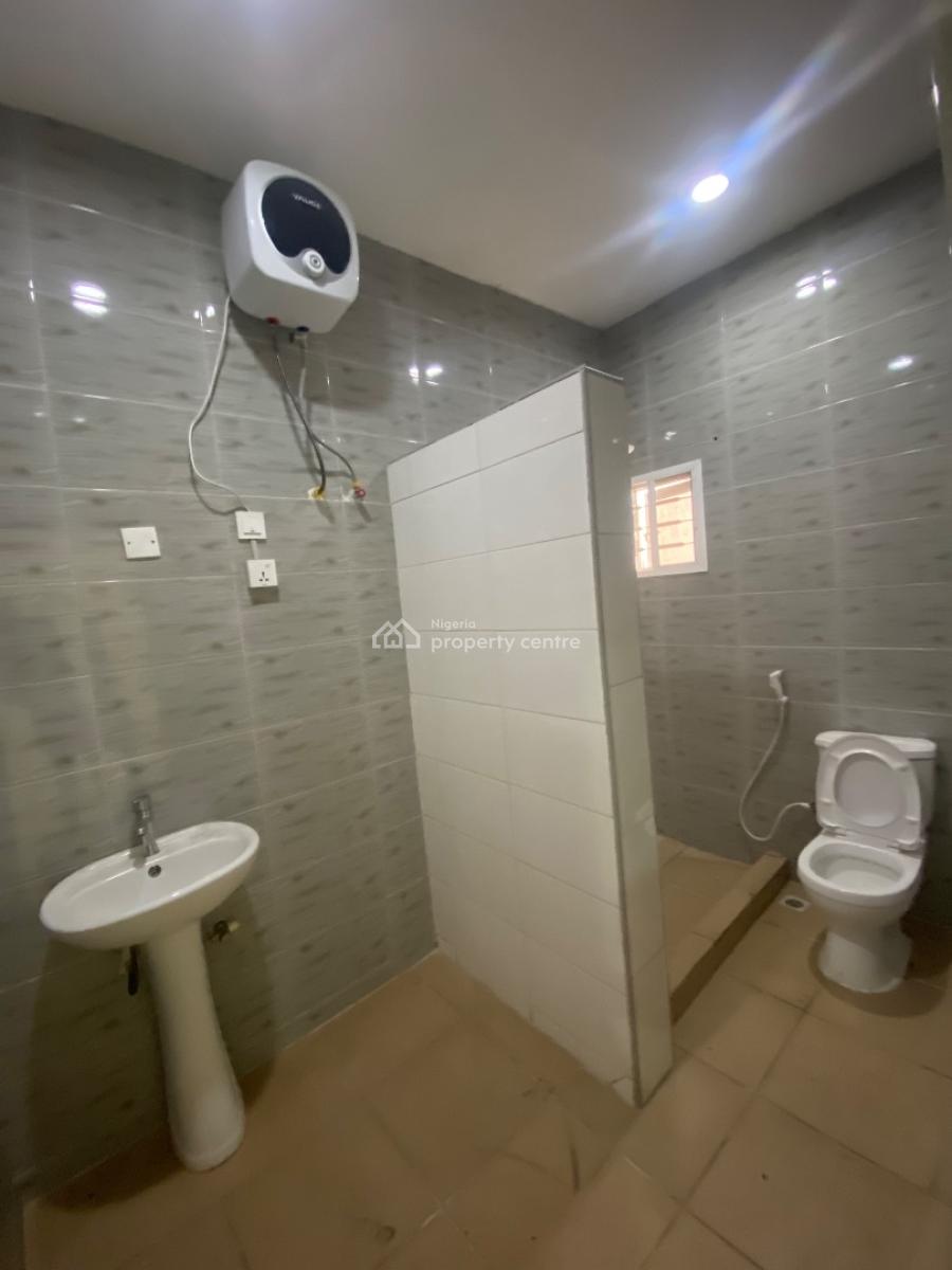 4 Bedroom Terrace Duplex with a Bq, Guzape Main, Guzape District, Abuja, Flat / Apartment for Rent
