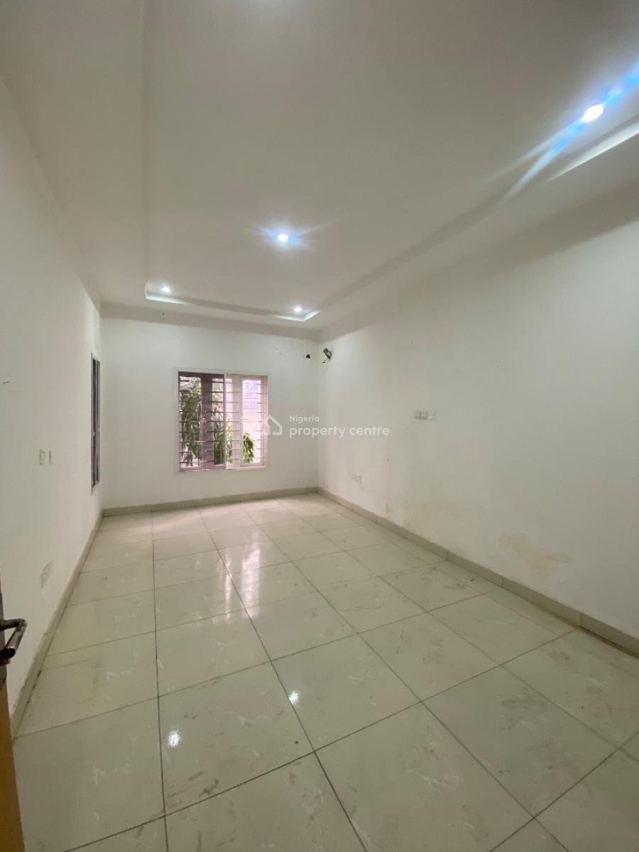 4 Bedroom Terrace Duplex with a Bq, Guzape Main, Guzape District, Abuja, Flat / Apartment for Rent