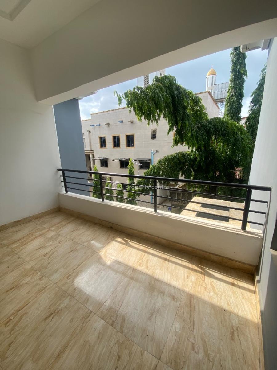 4 Bedroom Terrace Duplex with a Bq, Guzape Main, Guzape District, Abuja, Flat / Apartment for Rent